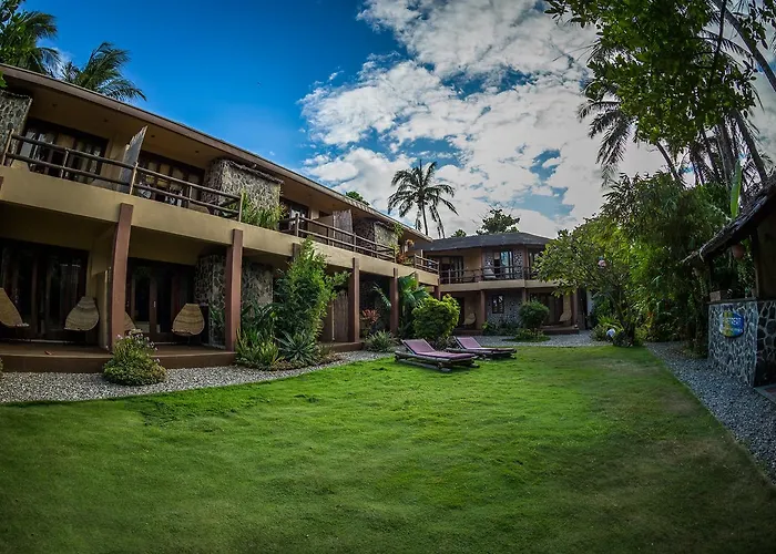 Reef Retreat Resort
