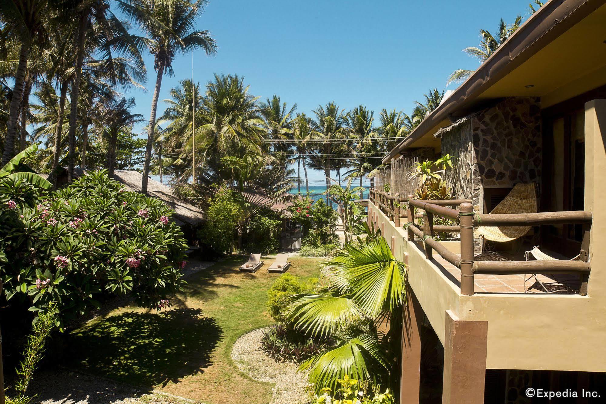 Reef Retreat Hotel